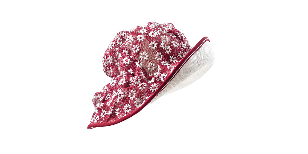 1910 made of paper in sinamay fabric