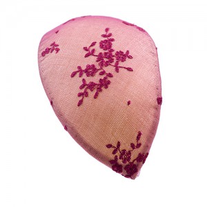 Straw cap, covered with lace