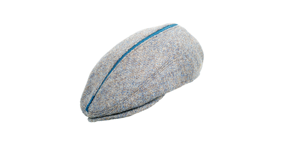 Flat cap with zipper