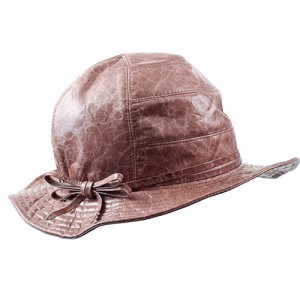 Leather hat, dusky pink