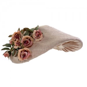 Sisal straw cap with roses