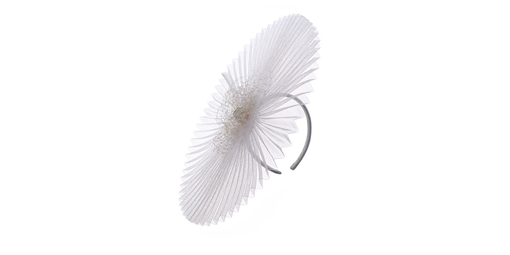 Headband with crinol fan