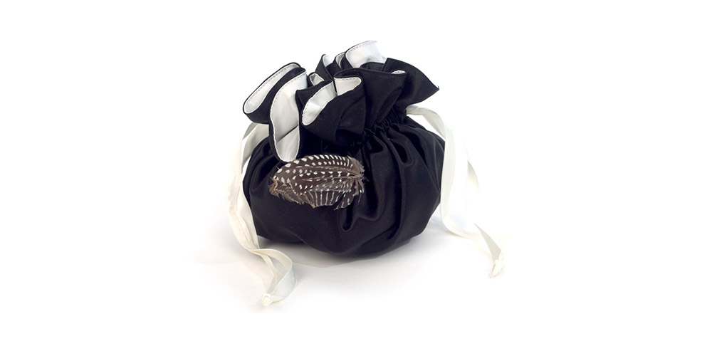 Pompadur pouch, black and white silk and guinea fowl feathers
