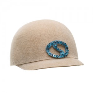 Basecap, velor felt with swarovski brooch