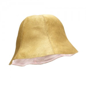 Sun hat out of antique straw fabric lined with cotton