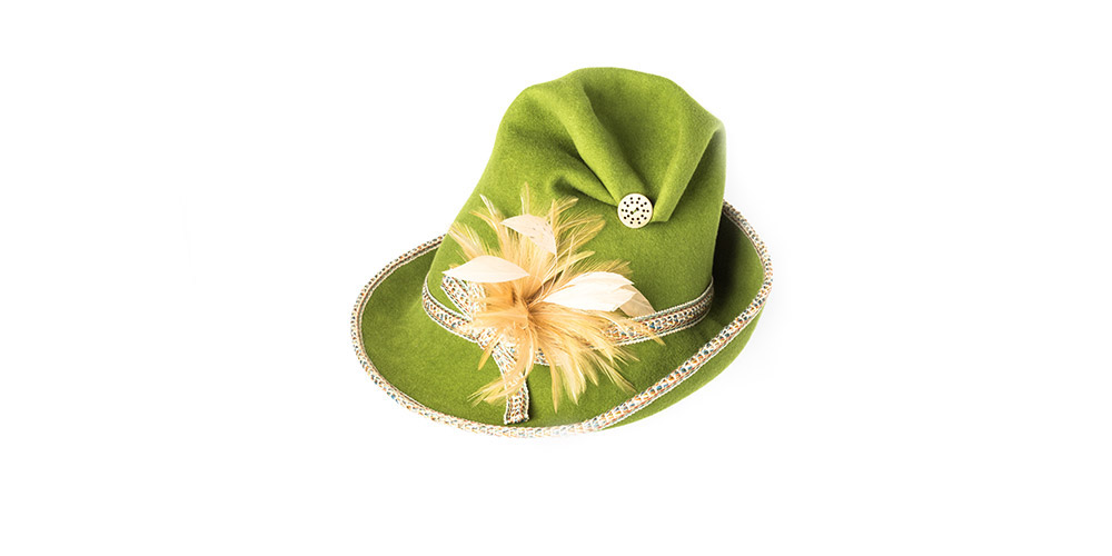 Pointed fur felt hat with feather tuff
